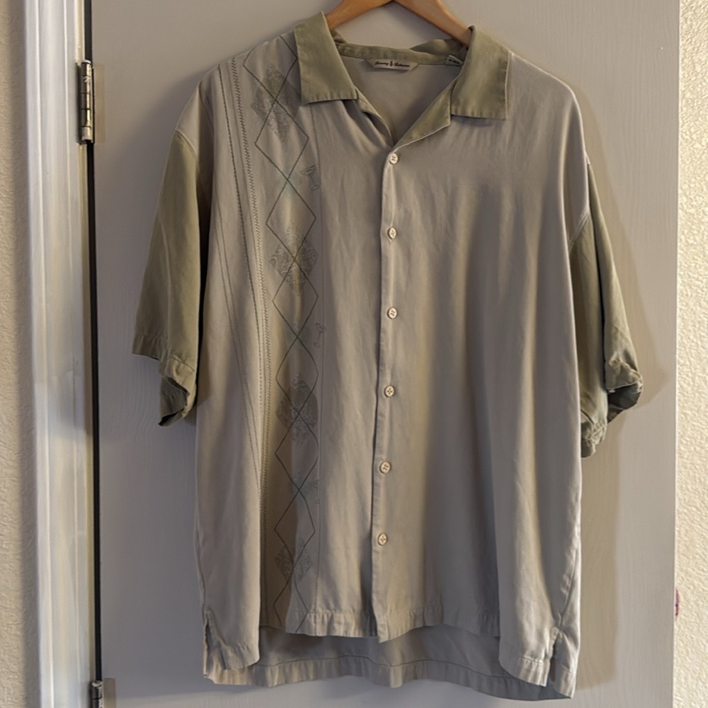 Tommy Bahama Men’s XL Short Sleeve Shirt 100% Silk Green Martini Art